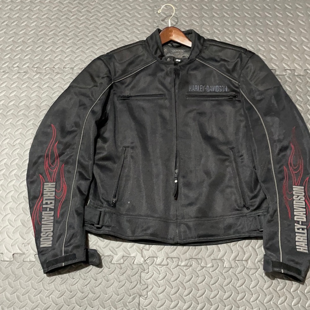 Harley Davidson summer riding jacket size large